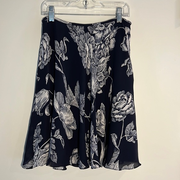 Linda Allard Ellen Tracy 100% silk floral skirt - Picture 1 of 8